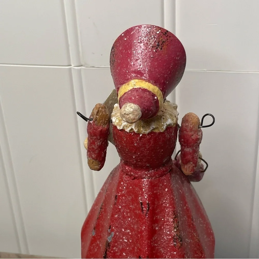 Pacific Rim Victorian Style Christmas Caroler Woman Bobble Body Moveable Arms‎